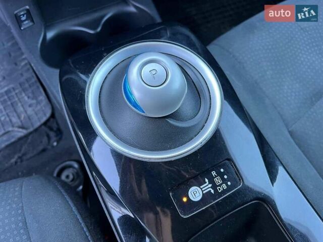 Белый Ниссан Лиф, объемом двигателя 0 л и пробегом 134 тыс. км за 6190 $, фото 29 на Automoto.ua