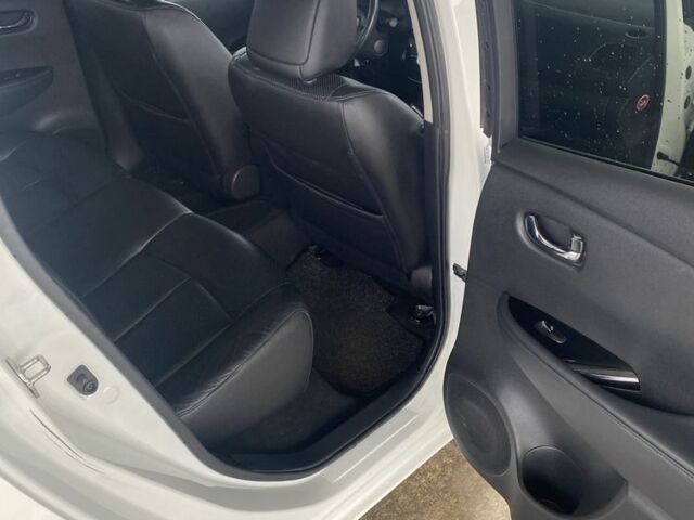 Белый Ниссан Лиф, объемом двигателя 0 л и пробегом 83 тыс. км за 7250 $, фото 10 на Automoto.ua