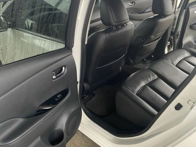 Белый Ниссан Лиф, объемом двигателя 0 л и пробегом 83 тыс. км за 7250 $, фото 8 на Automoto.ua