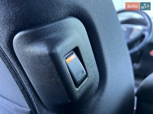 Белый Ниссан Лиф, объемом двигателя 0 л и пробегом 134 тыс. км за 6190 $, фото 35 на Automoto.ua