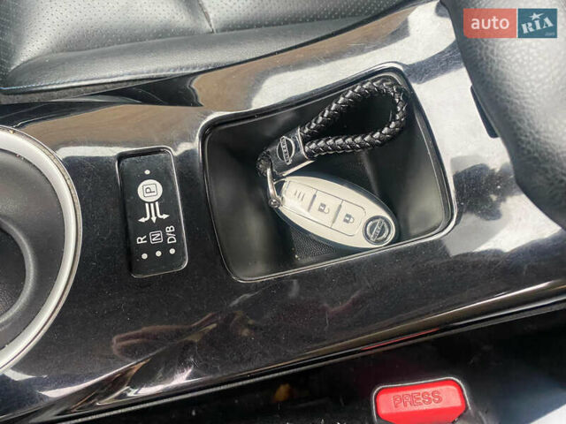 Білий Ніссан Ліф, об'ємом двигуна 0 л та пробігом 179 тис. км за 6800 $, фото 10 на Automoto.ua