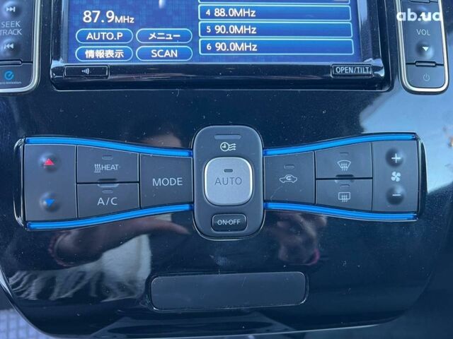 Белый Ниссан Лиф, объемом двигателя 0 л и пробегом 134 тыс. км за 6190 $, фото 28 на Automoto.ua