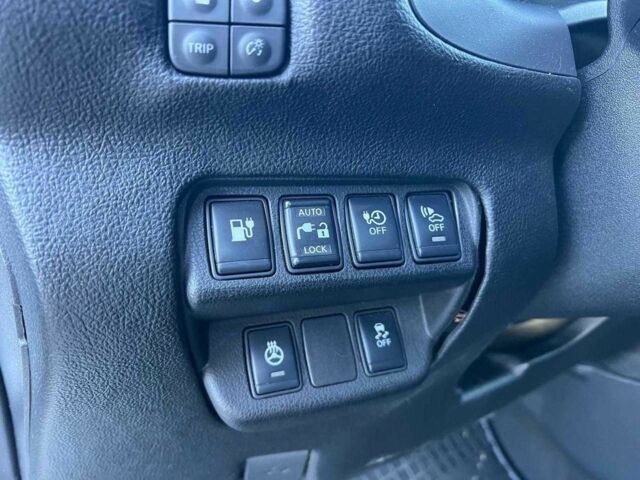 Белый Ниссан Лиф, объемом двигателя 0 л и пробегом 134 тыс. км за 6190 $, фото 14 на Automoto.ua