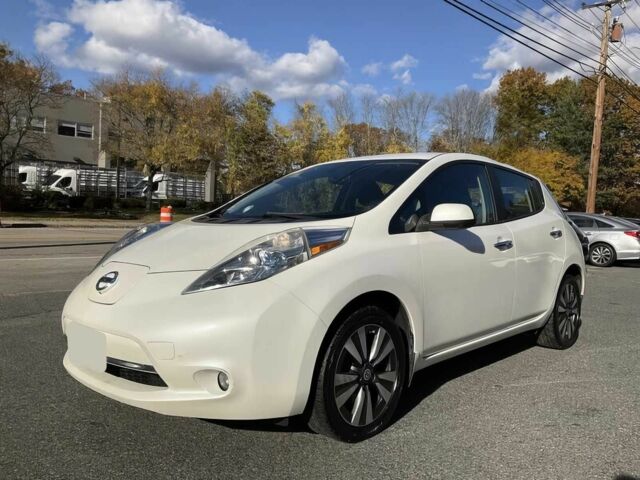 Білий Ніссан Ліф, об'ємом двигуна 0 л та пробігом 88 тис. км за 1400 $, фото 2 на Automoto.ua