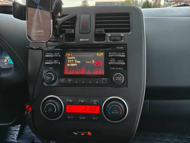 Белый Ниссан Лиф, объемом двигателя 0 л и пробегом 118 тыс. км за 7599 $, фото 22 на Automoto.ua