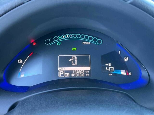 Белый Ниссан Лиф, объемом двигателя 0 л и пробегом 134 тыс. км за 6190 $, фото 15 на Automoto.ua