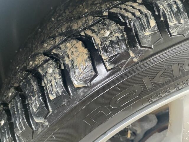 Белый Ниссан Лиф, объемом двигателя 0 л и пробегом 83 тыс. км за 7250 $, фото 17 на Automoto.ua