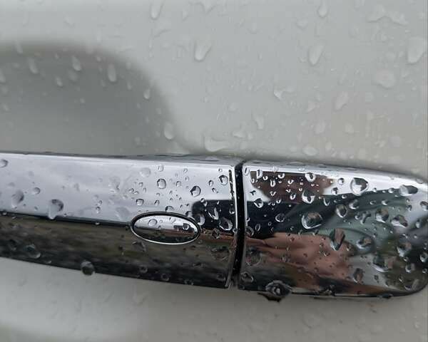 Білий Ніссан Ліф, об'ємом двигуна 0 л та пробігом 134 тис. км за 6500 $, фото 8 на Automoto.ua