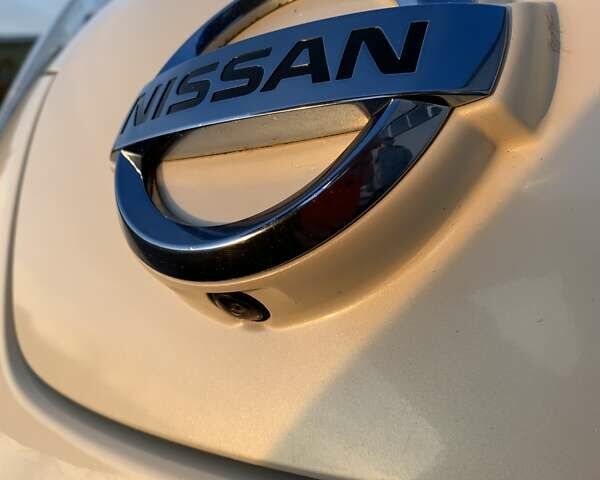 Білий Ніссан Ліф, об'ємом двигуна 0 л та пробігом 145 тис. км за 6950 $, фото 26 на Automoto.ua