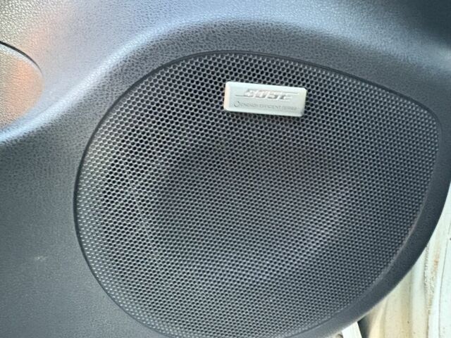 Белый Ниссан Лиф, объемом двигателя 0 л и пробегом 117 тыс. км за 6200 $, фото 20 на Automoto.ua