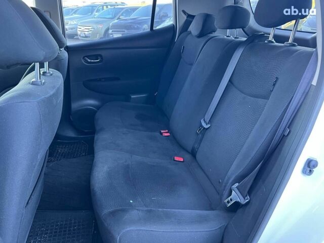 Белый Ниссан Лиф, объемом двигателя 0 л и пробегом 134 тыс. км за 6190 $, фото 34 на Automoto.ua