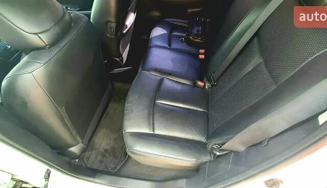 Белый Ниссан Лиф, объемом двигателя 0 л и пробегом 56 тыс. км за 10500 $, фото 13 на Automoto.ua