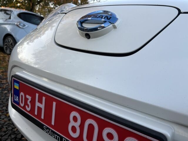 Белый Ниссан Лиф, объемом двигателя 0 л и пробегом 117 тыс. км за 6200 $, фото 9 на Automoto.ua