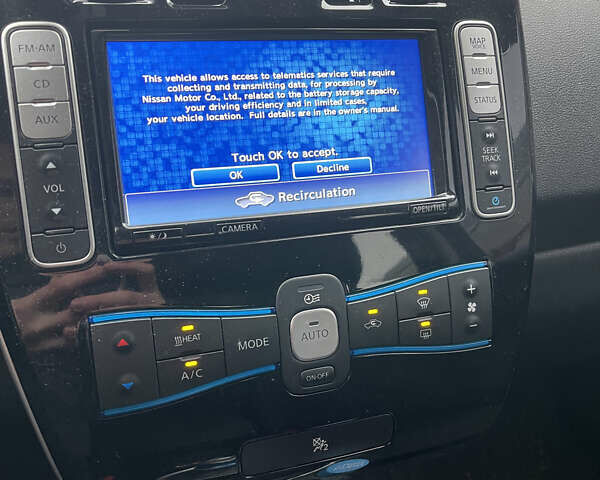 Білий Ніссан Ліф, об'ємом двигуна 0 л та пробігом 112 тис. км за 7550 $, фото 13 на Automoto.ua