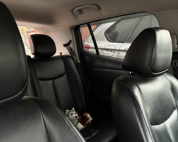 Белый Ниссан Лиф, объемом двигателя 0 л и пробегом 220 тыс. км за 5200 $, фото 9 на Automoto.ua