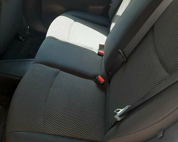 Білий Ніссан Ліф, об'ємом двигуна 0 л та пробігом 79 тис. км за 7150 $, фото 24 на Automoto.ua