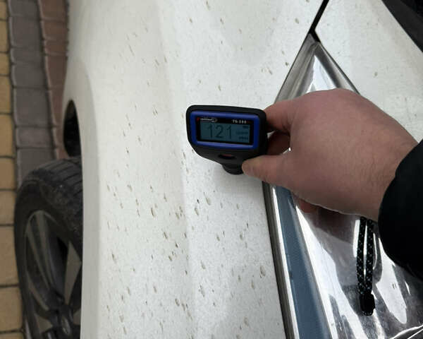 Белый Ниссан Лиф, объемом двигателя 0 л и пробегом 103 тыс. км за 7590 $, фото 19 на Automoto.ua