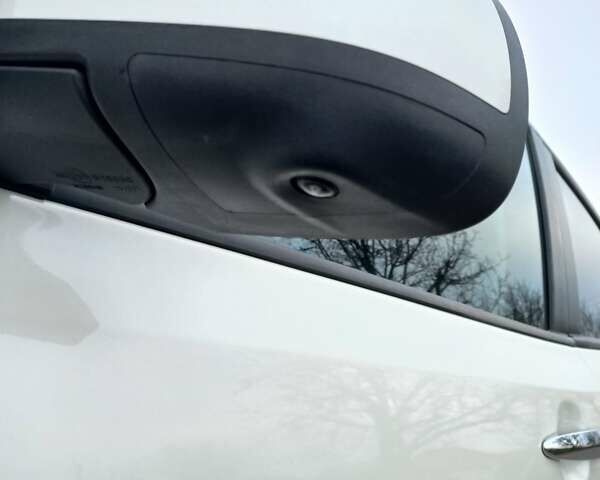 Белый Ниссан Лиф, объемом двигателя 0 л и пробегом 41 тыс. км за 8659 $, фото 53 на Automoto.ua