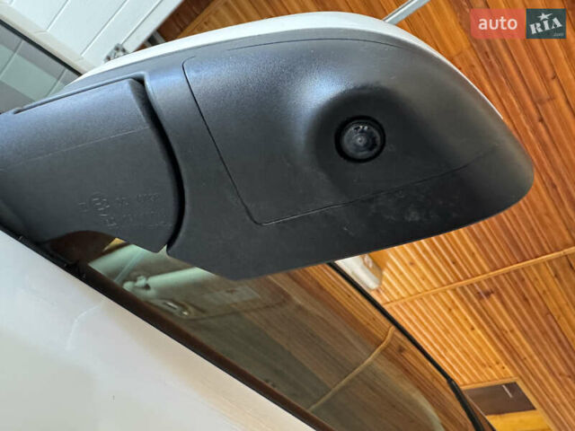 Білий Ніссан Ліф, об'ємом двигуна 0 л та пробігом 93 тис. км за 7900 $, фото 20 на Automoto.ua