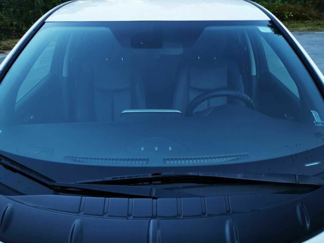 Белый Ниссан Лиф, объемом двигателя 0 л и пробегом 50 тыс. км за 4700 $, фото 11 на Automoto.ua