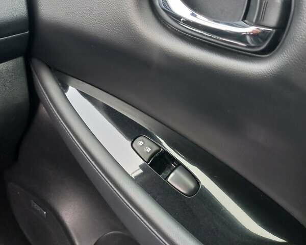 Белый Ниссан Лиф, объемом двигателя 0 л и пробегом 41 тыс. км за 8659 $, фото 37 на Automoto.ua