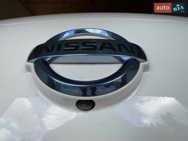 Білий Ніссан Ліф, об'ємом двигуна 0 л та пробігом 93 тис. км за 7900 $, фото 19 на Automoto.ua