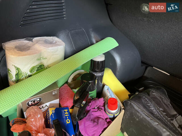 Білий Ніссан Ліф, об'ємом двигуна 0 л та пробігом 93 тис. км за 7900 $, фото 16 на Automoto.ua