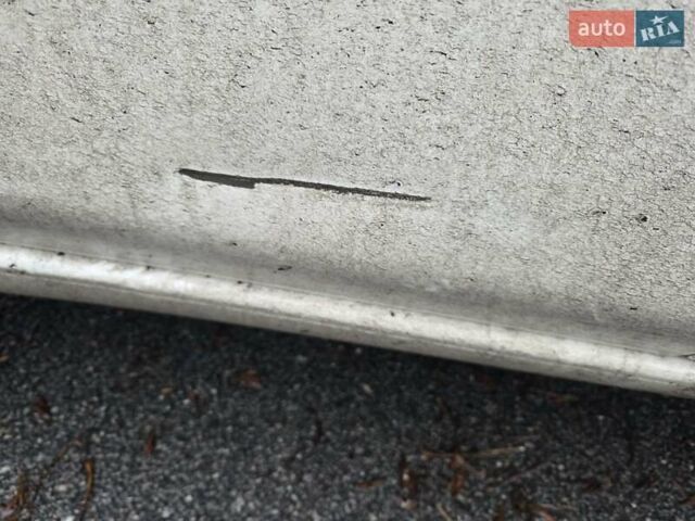 Белый Ниссан Лиф, объемом двигателя 0 л и пробегом 136 тыс. км за 7000 $, фото 6 на Automoto.ua