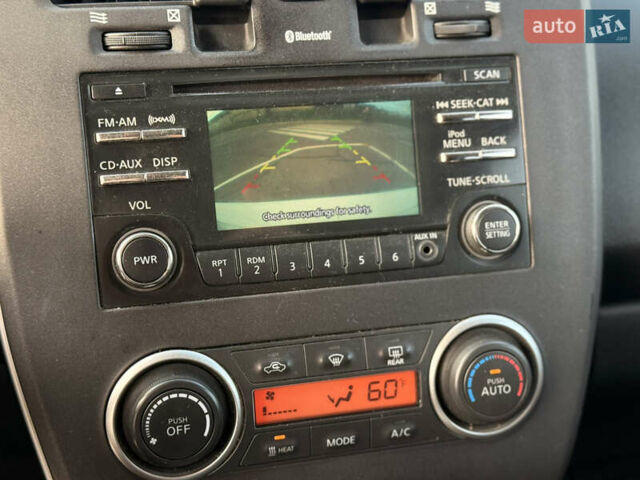 Белый Ниссан Лиф, объемом двигателя 0 л и пробегом 140 тыс. км за 5300 $, фото 7 на Automoto.ua