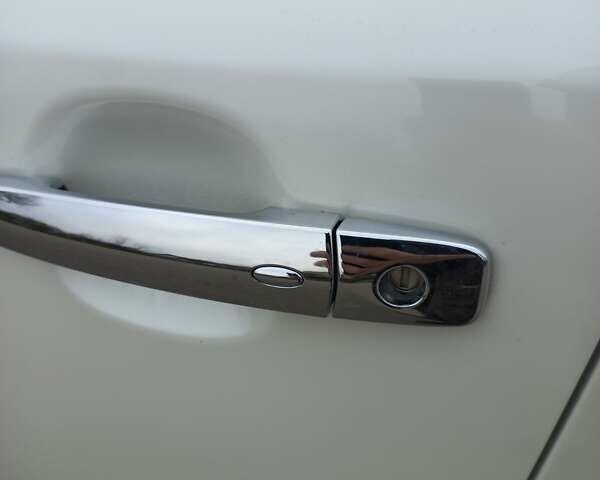 Белый Ниссан Лиф, объемом двигателя 0 л и пробегом 41 тыс. км за 8659 $, фото 54 на Automoto.ua