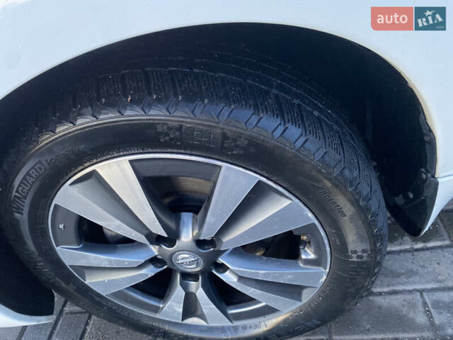 Белый Ниссан Лиф, объемом двигателя 0 л и пробегом 102 тыс. км за 6990 $, фото 9 на Automoto.ua