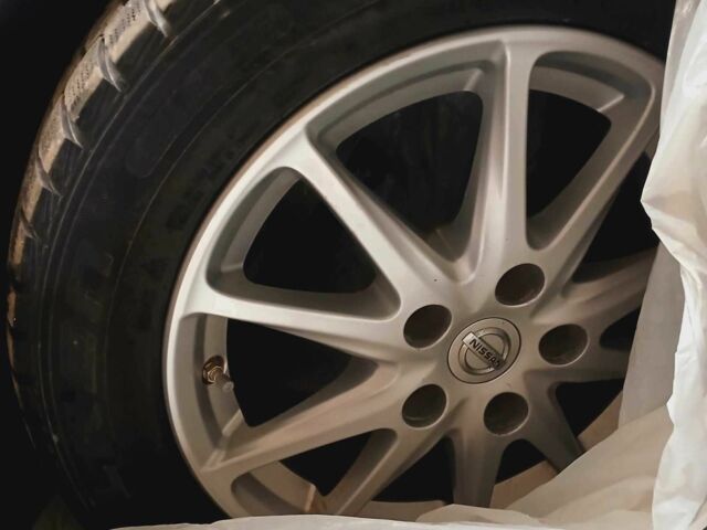 Білий Ніссан Ліф, об'ємом двигуна 0 л та пробігом 84 тис. км за 5400 $, фото 16 на Automoto.ua