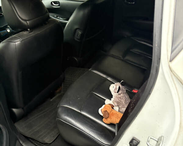 Белый Ниссан Лиф, объемом двигателя 0 л и пробегом 220 тыс. км за 5200 $, фото 15 на Automoto.ua