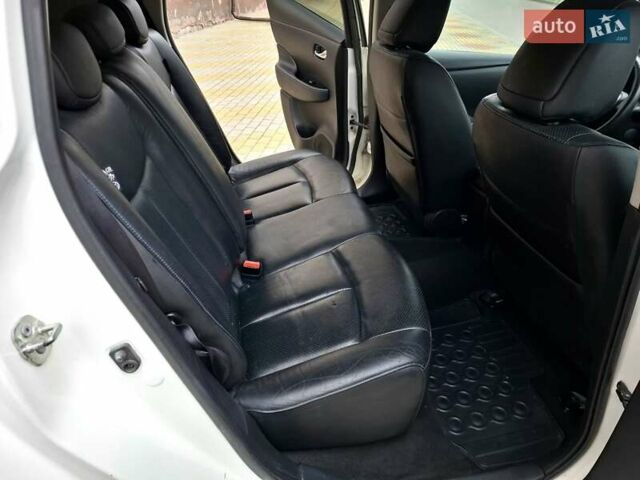 Белый Ниссан Лиф, объемом двигателя 0 л и пробегом 119 тыс. км за 6500 $, фото 38 на Automoto.ua