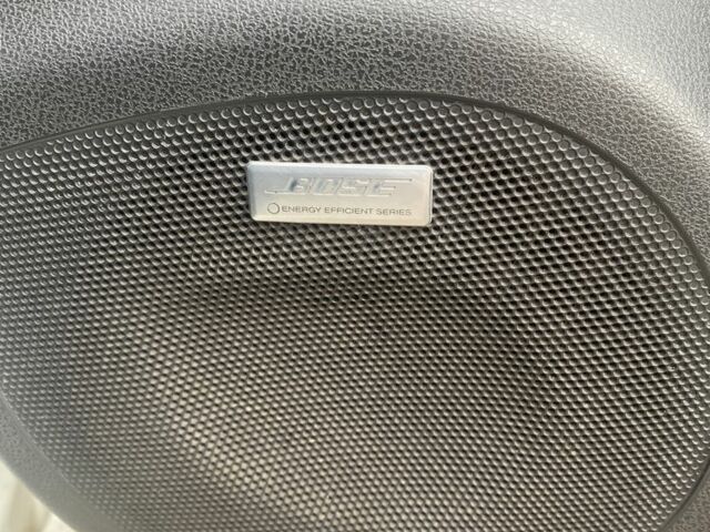 Белый Ниссан Лиф, объемом двигателя 0 л и пробегом 258 тыс. км за 5500 $, фото 6 на Automoto.ua