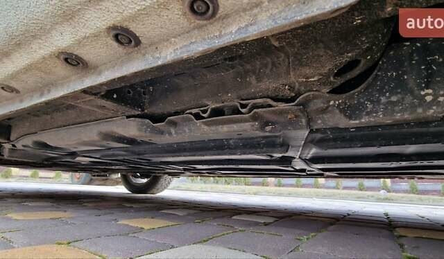 Білий Ніссан Ліф, об'ємом двигуна 0 л та пробігом 156 тис. км за 6899 $, фото 1 на Automoto.ua