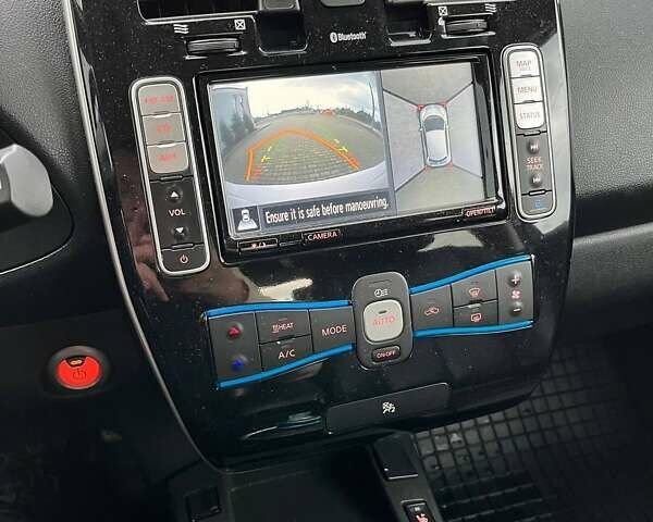 Белый Ниссан Лиф, объемом двигателя 0 л и пробегом 91 тыс. км за 8700 $, фото 22 на Automoto.ua