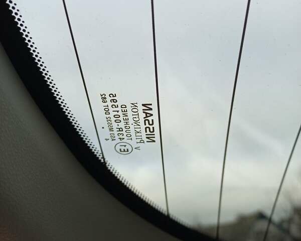 Белый Ниссан Лиф, объемом двигателя 0 л и пробегом 41 тыс. км за 8659 $, фото 18 на Automoto.ua