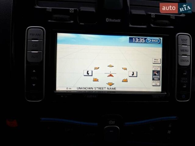 Белый Ниссан Лиф, объемом двигателя 0 л и пробегом 119 тыс. км за 6500 $, фото 54 на Automoto.ua