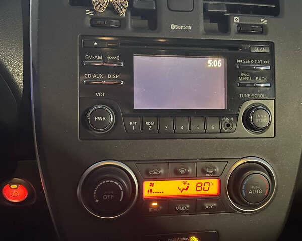 Білий Ніссан Ліф, об'ємом двигуна 0 л та пробігом 100 тис. км за 7100 $, фото 12 на Automoto.ua