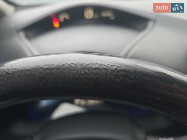 Белый Ниссан Лиф, объемом двигателя 0 л и пробегом 136 тыс. км за 7000 $, фото 13 на Automoto.ua