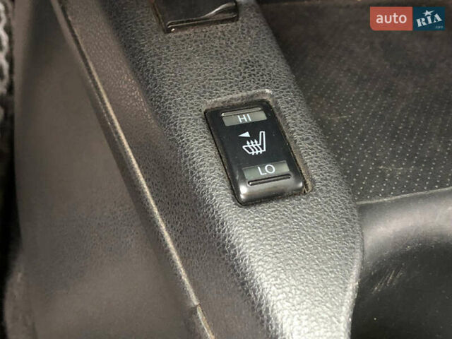Білий Ніссан Ліф, об'ємом двигуна 0 л та пробігом 180 тис. км за 7200 $, фото 15 на Automoto.ua