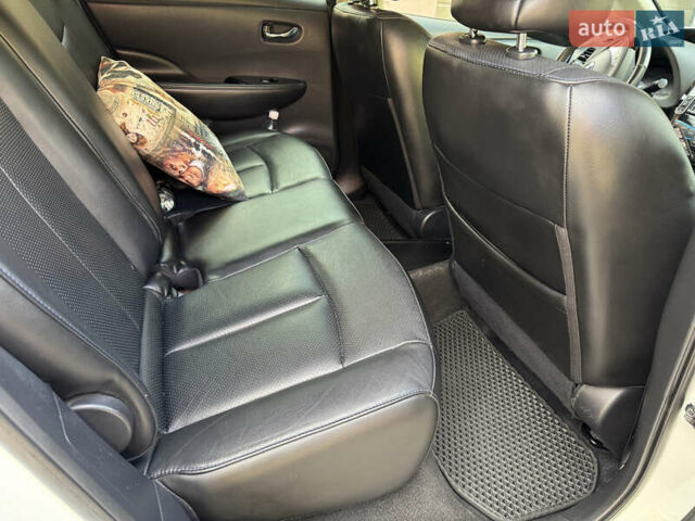 Білий Ніссан Ліф, об'ємом двигуна 0 л та пробігом 93 тис. км за 7900 $, фото 11 на Automoto.ua