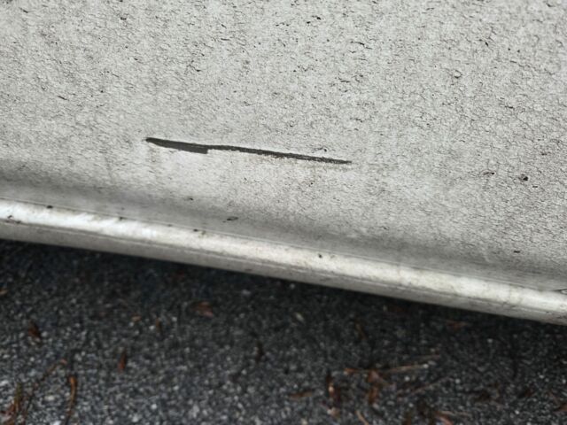 Белый Ниссан Лиф, объемом двигателя 0 л и пробегом 136 тыс. км за 7000 $, фото 2 на Automoto.ua