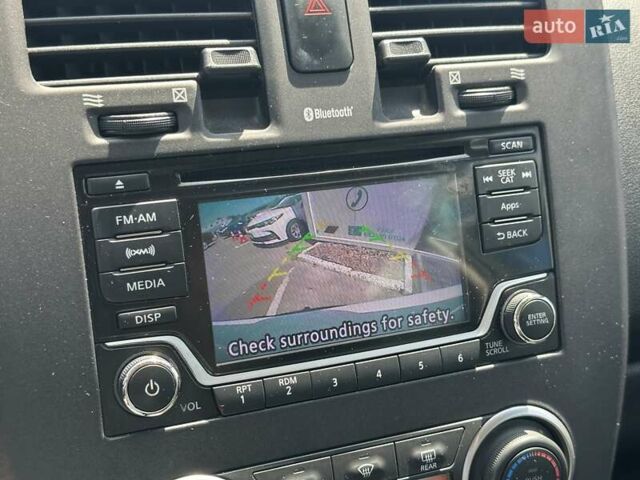 Білий Ніссан Ліф, об'ємом двигуна 0 л та пробігом 114 тис. км за 6690 $, фото 24 на Automoto.ua