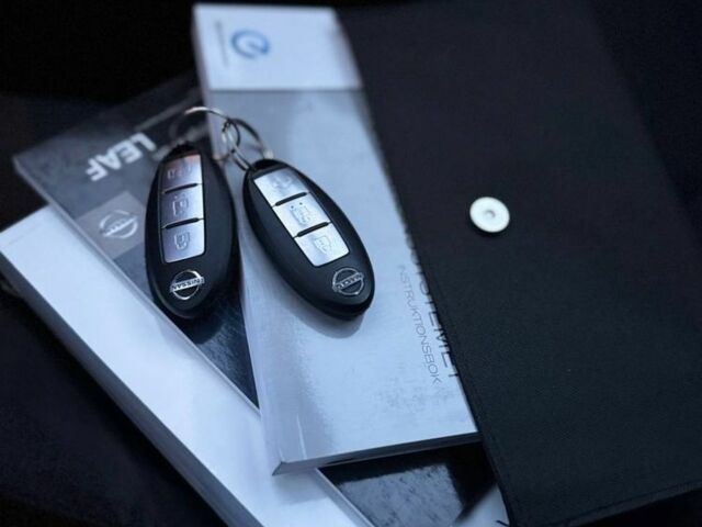 Белый Ниссан Лиф, объемом двигателя 0 л и пробегом 91 тыс. км за 7400 $, фото 16 на Automoto.ua