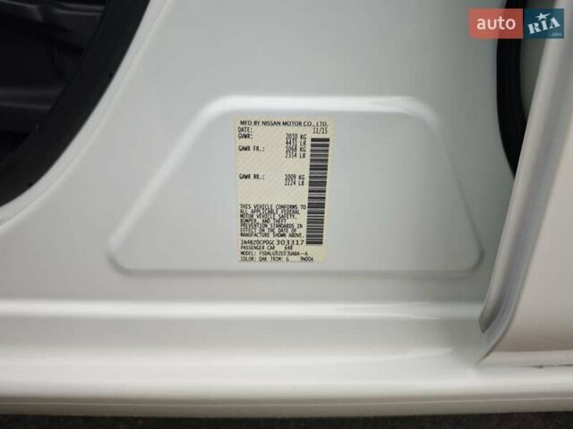 Белый Ниссан Лиф, объемом двигателя 0 л и пробегом 27 тыс. км за 8999 $, фото 20 на Automoto.ua
