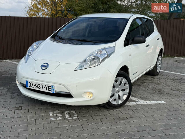 Ниссан Лиф 2016 в Виннице на Automoto.ua Белый Ниссан Лиф, объемом двигателя 0 л и пробегом 23 тыс. км за 7400 $, фото 2 на Automoto.ua