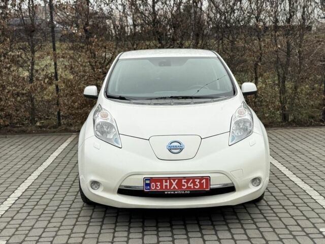 Белый Ниссан Лиф, объемом двигателя 0 л и пробегом 91 тыс. км за 7400 $, фото 20 на Automoto.ua