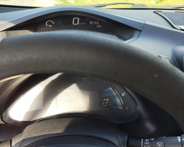 Білий Ніссан Ліф, об'ємом двигуна 0 л та пробігом 104 тис. км за 7200 $, фото 13 на Automoto.ua